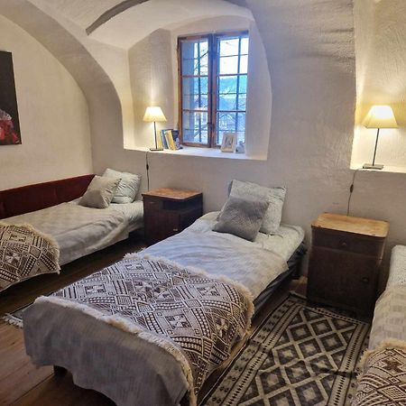 Palac Gorzanow Εξωτερικό φωτογραφία