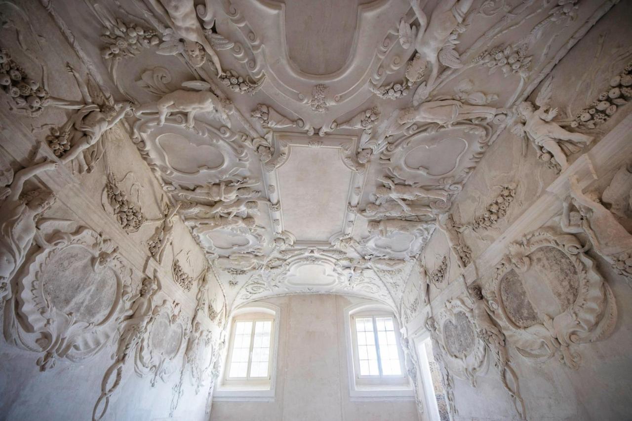 Palac Gorzanow Εξωτερικό φωτογραφία